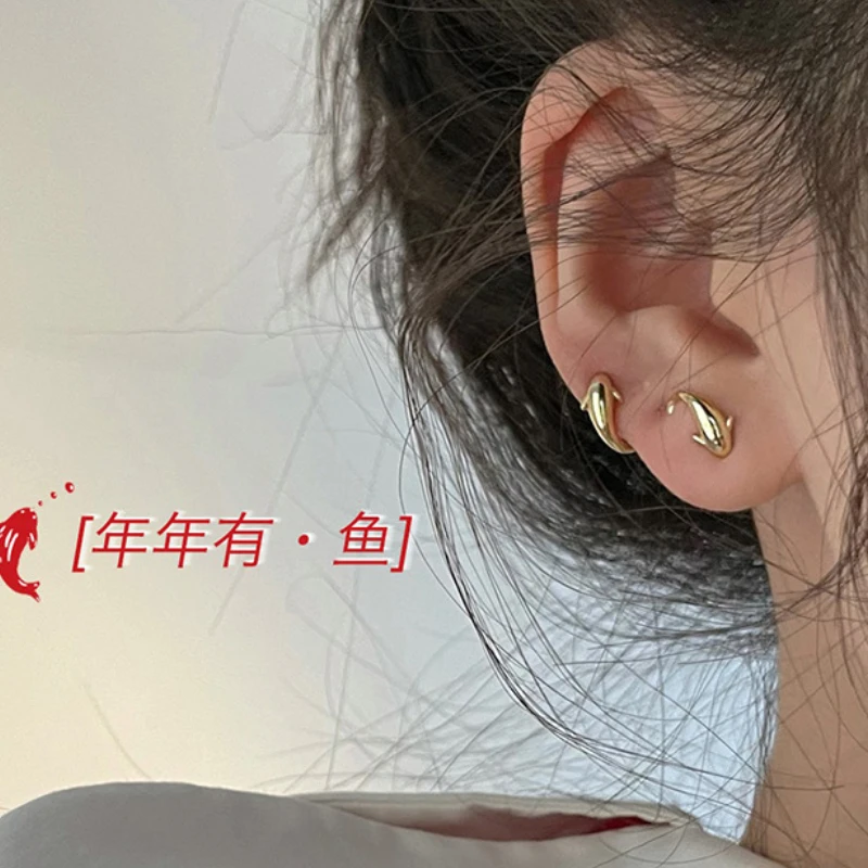 Cute Pisces Double Fish Stud Earring For Women Unique Goldfish Koi Earring Fashion Women Sweet Design Jewelry Wholesale