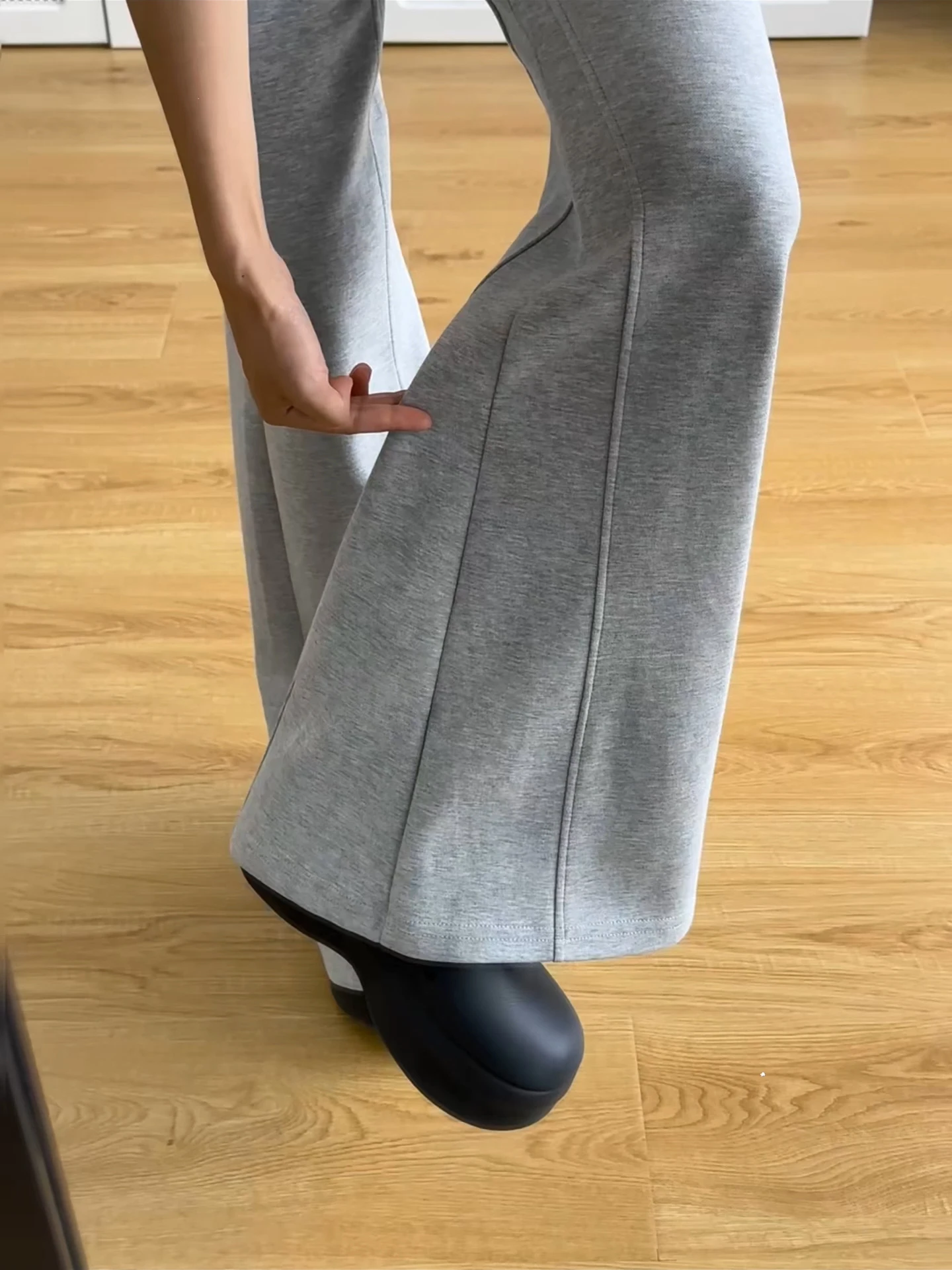 

Американские широкие брюки-клеш для женщин, повседневные свободные брюки, осенне-зимние утягивающие джоггеры, прямые джинсы