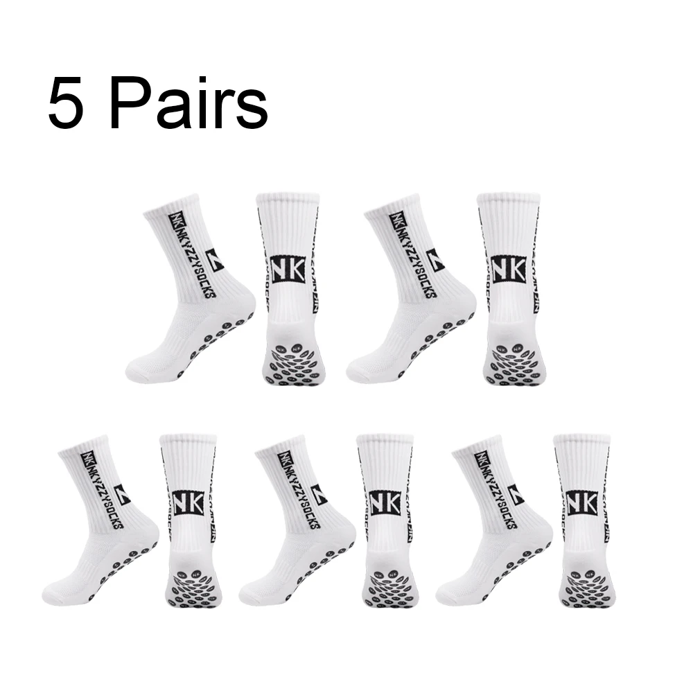 5/10 pair of black and white football socks breathable soft non-slip grip running socks tube socks