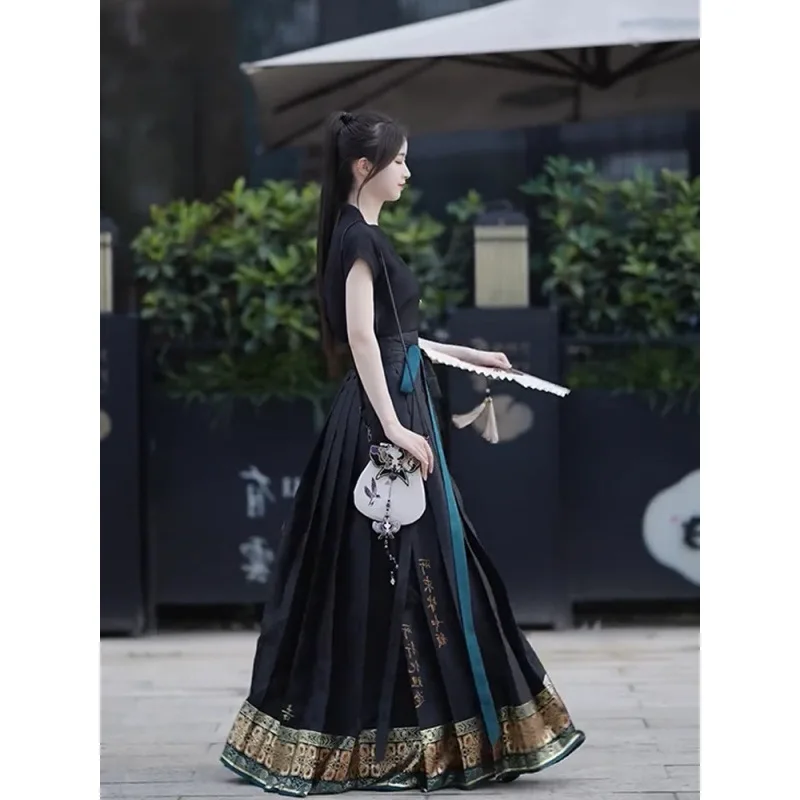 Traditional Hanfu 2023 New Horse Face Skirt Black Top Big Swing Skirt Two Piece Retro Chinese Dress Mamianqun Fashion Clothing