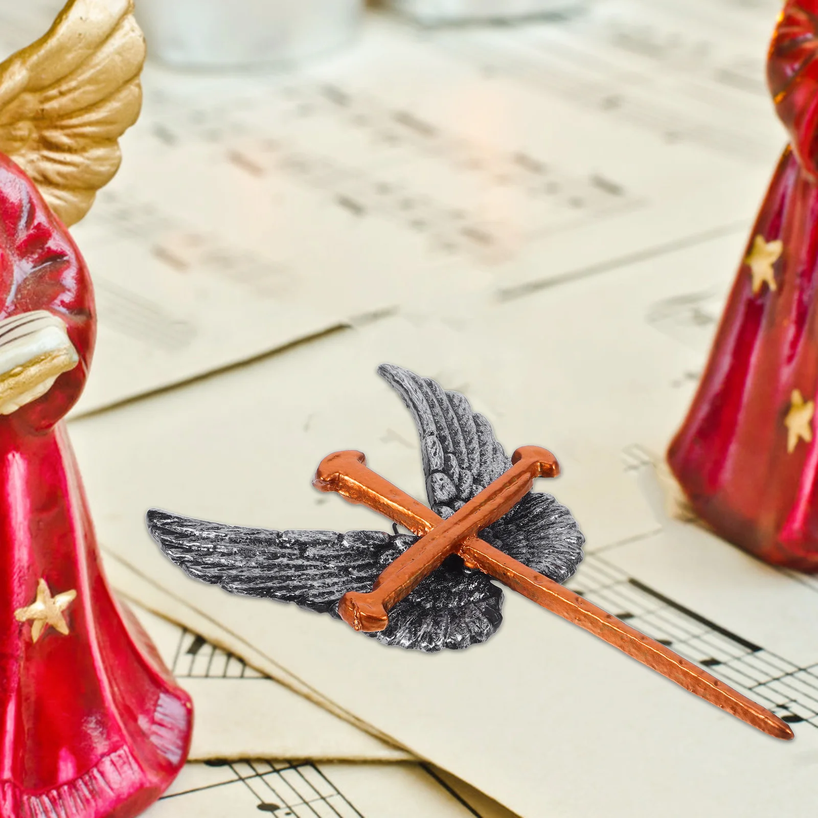 

Metal Winged Cross Wall Art Decorative Angel Wings Spiritual Centerpiece for Altar Church Home Sacred Space Ornament