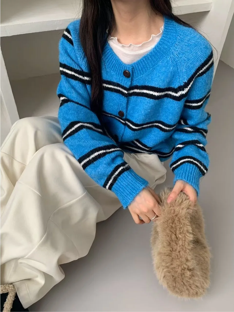 Gray Gentle Style Vintage Striped round Neck Button up Knitted Sweater Women's Unique Beautiful Open Cardigan Autumn Fashion