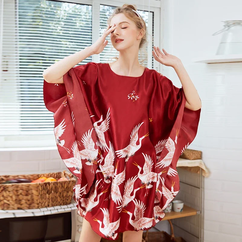 Loose Nightdress Faux Silk Bath Robe Women Rayon Night Gown Round Collar Nightgown Ladies summer Nuisette Pijama Mujer Xsz665C