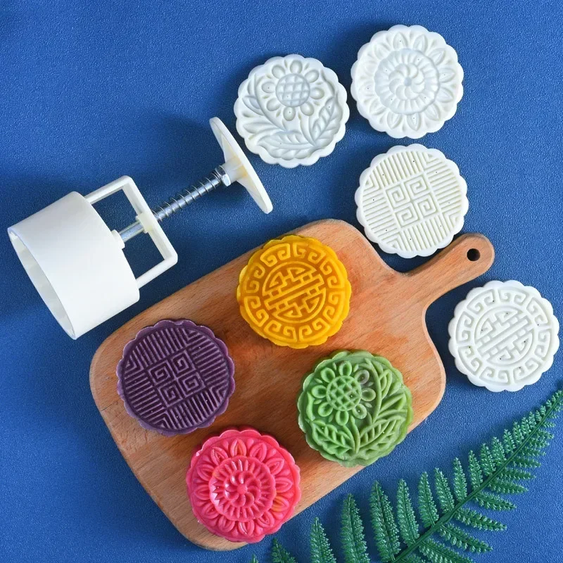 4pc 3D Flower Shape Plastic Mooncake Mold 125g Square Cake Plungers Set DIY Hand Pressure Fondant Mould Chinese Cake Baking Tool