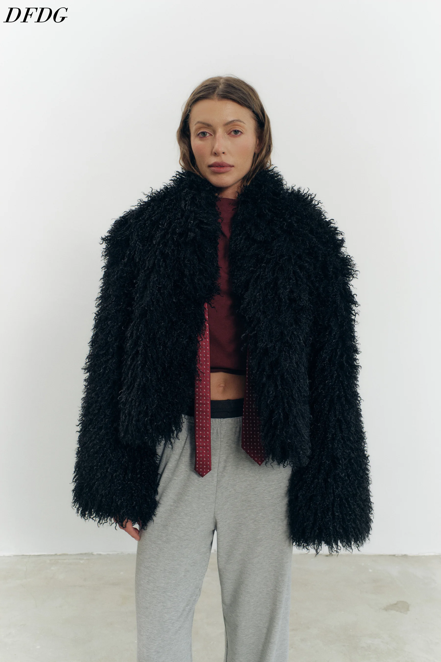 DFDG Women Curly Fluffy Faux Fur Short Coat Open Front Loose Thick Warm Winter Luxury Streetwear Furry Outerwear Jacket