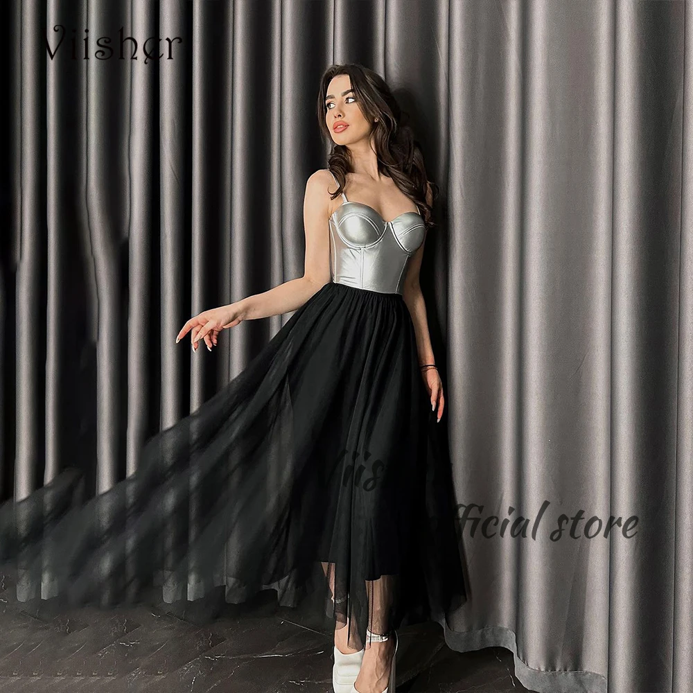 

Sliver Black Prom Dresses for Women Spaghetti Straps Sweetheart A Line Evening Dress Tea Length Formal Graduation Gowns