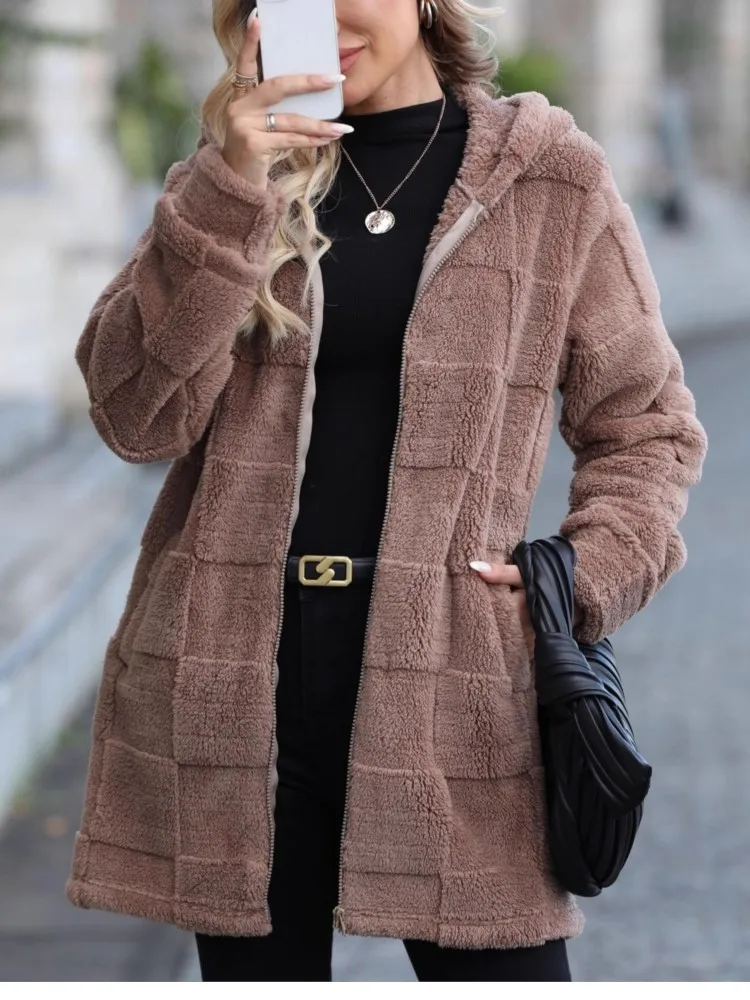 

Women's Daily Commuting Jacket Autumn And Winter New Loose Casual Plaid Hooded Long Cardigan Plush Zipper Long-sleeved Top