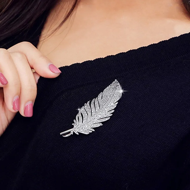 Luxury Silver Color Golden Crystal Feather Brooches For Women Rhinestone Alloy Plant Brooch Lady Party Safety Pins Jewelry Gift