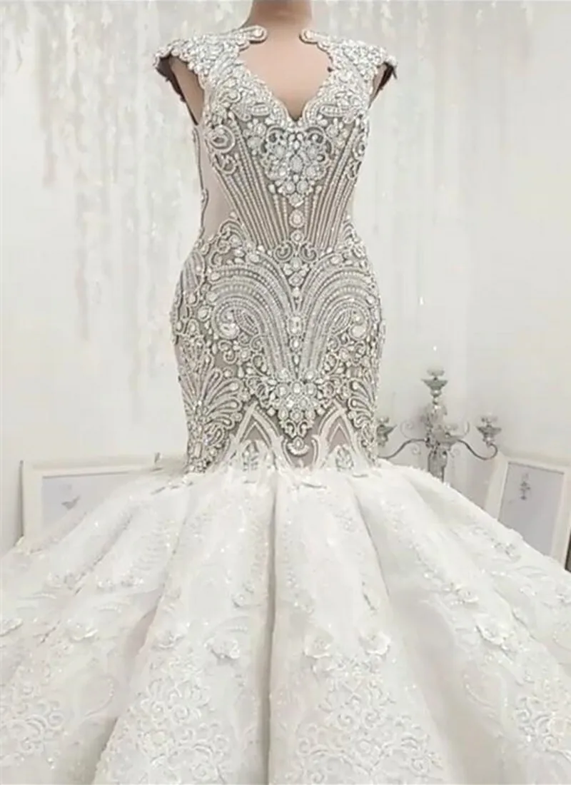 

Sparkly O-Neck Heavy Crystals Beads Arabic Wedding Dress 2024 Vestido De Noiva Sereia Cap Sleeves Open Back Bridal Gowns