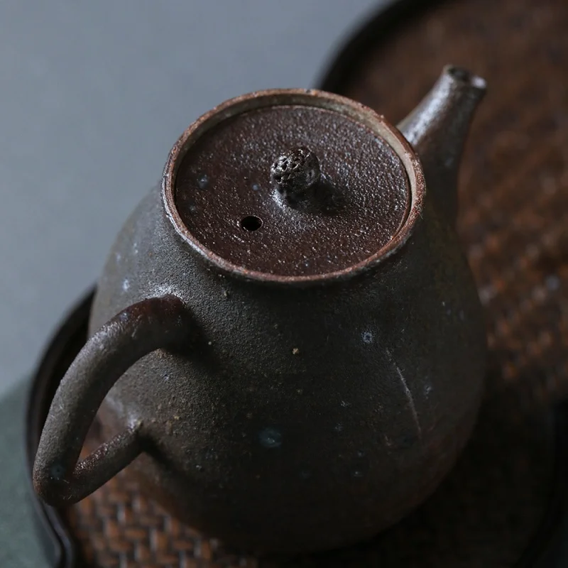 ★Hand-Made Rock Mine Pot Old Rock Mud Pot Teapot Embryo Repair Delicate Japanese Little Teapot Astringent Soft Water Fragrance