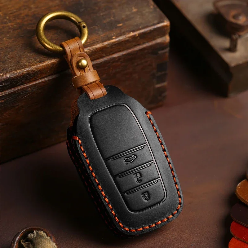 Genuine Leather Car Key Fob Case for Toyota Camry Corolla Avalon C-HR RAV4 Fortuner Key Cover Protector 2/3 Button Black Brown