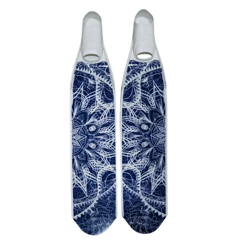 

Outdoor Foot Cover Pure Carbon Free Diving Flippers Frog Shoes Lengthened And Widened Flippers