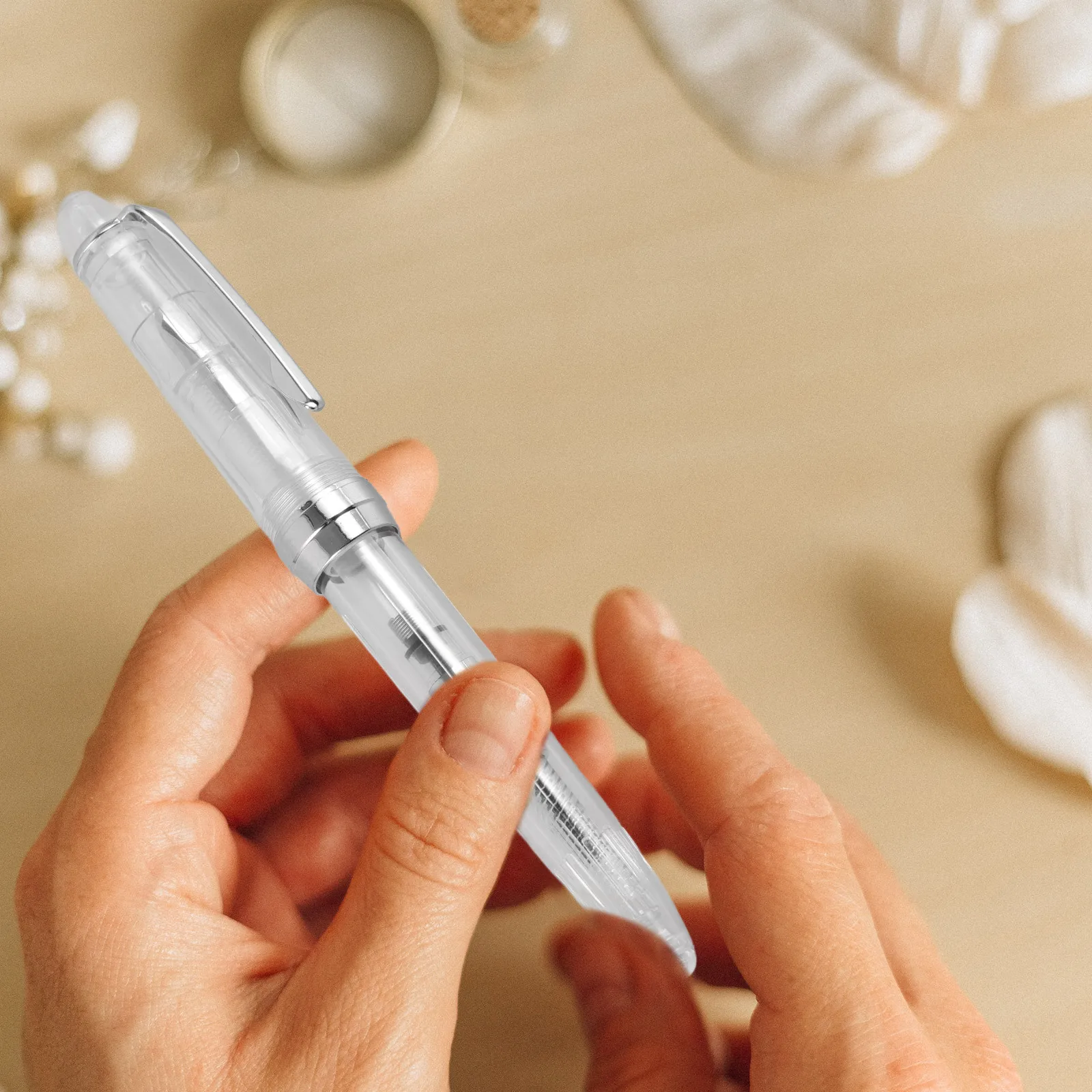 

2 шт. поршневая авторучка, пластиковая портативная гладкая чернильная поглотитель, ручка для письма для каллиграфии, школьного офиса, ручки для каллиграфии