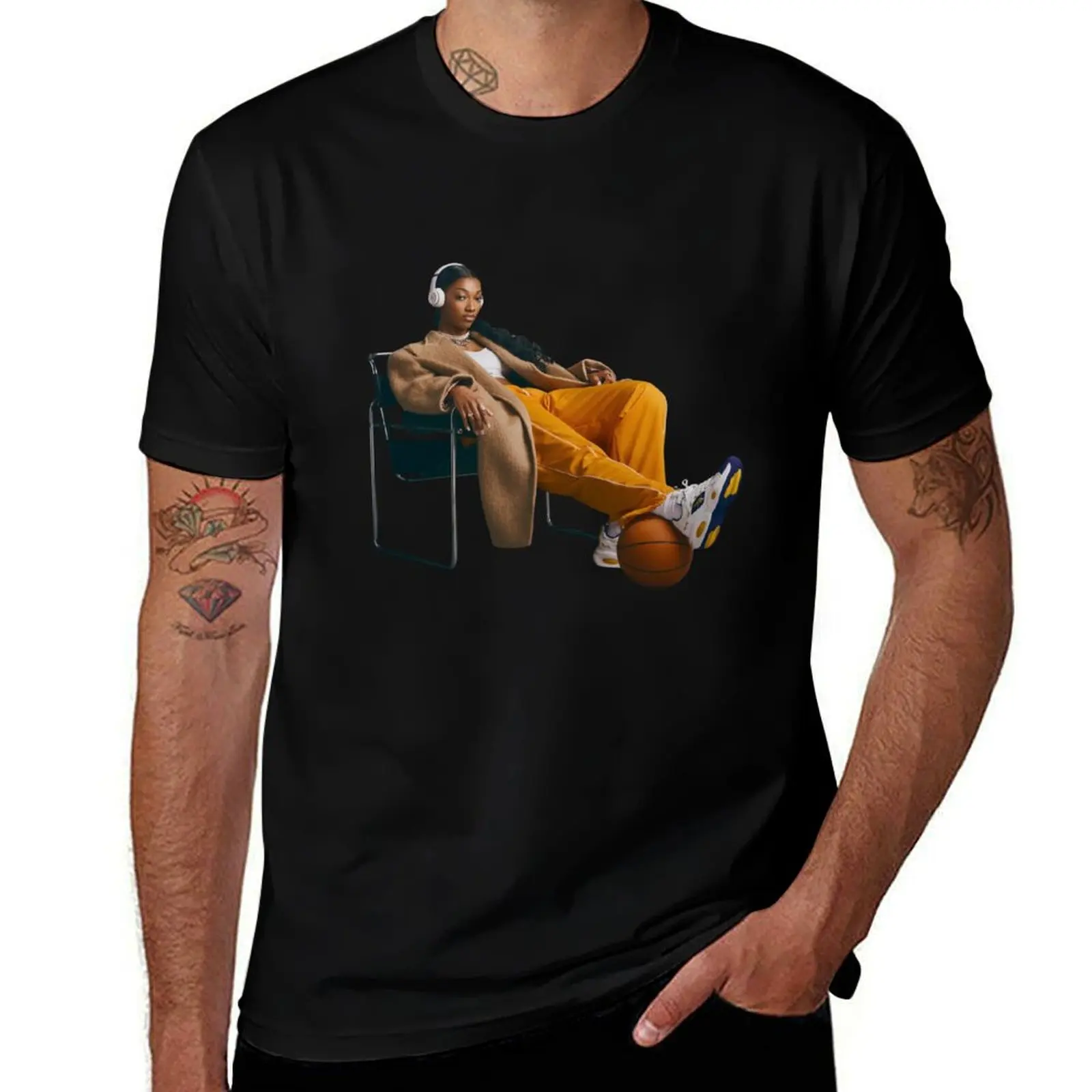 Angel Reese T-Shirt Basic Tee Shirt for Everyday Outfit T-Shirt