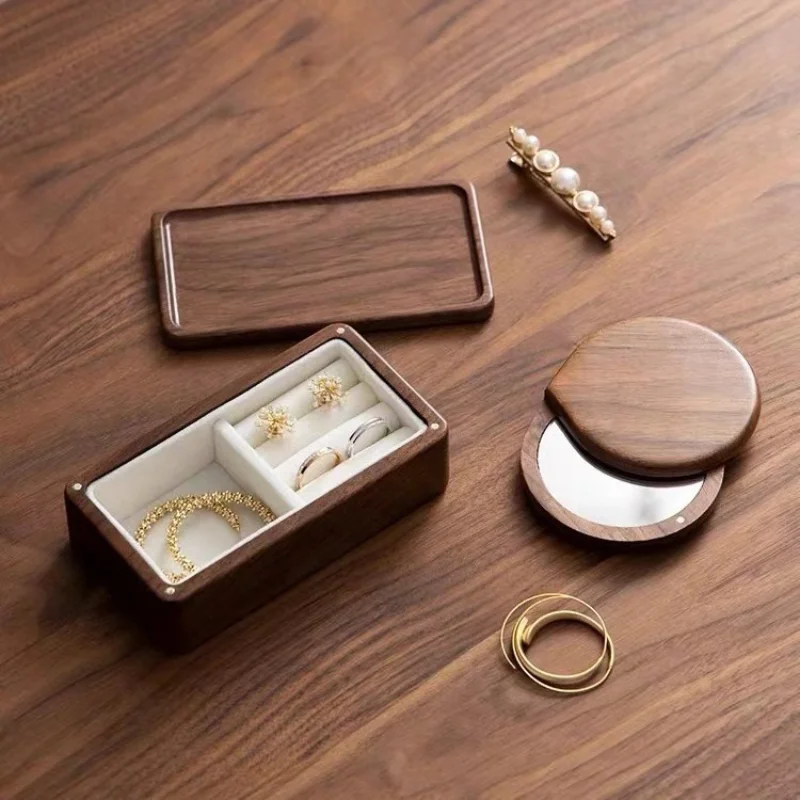 Exquisite Small Portable Black Walnut Wood Ring Jewelry Storage Box Simple Gift Packaging Case for Earrings Necklace
