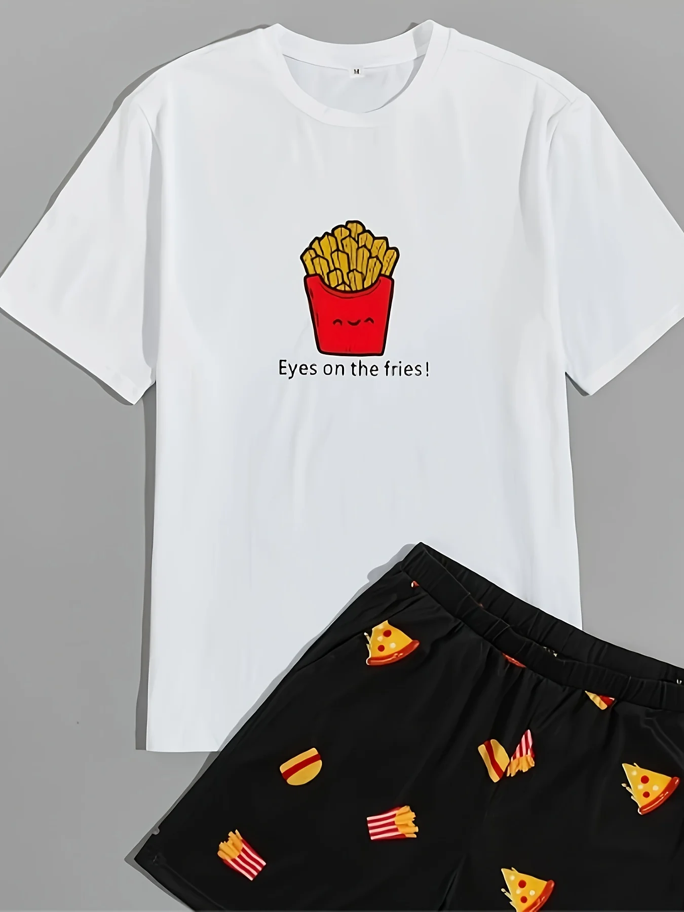 Conjunto de pijama de camiseta y pantalones cortos para hombre con patatas fritas y estampados de dibujos animados