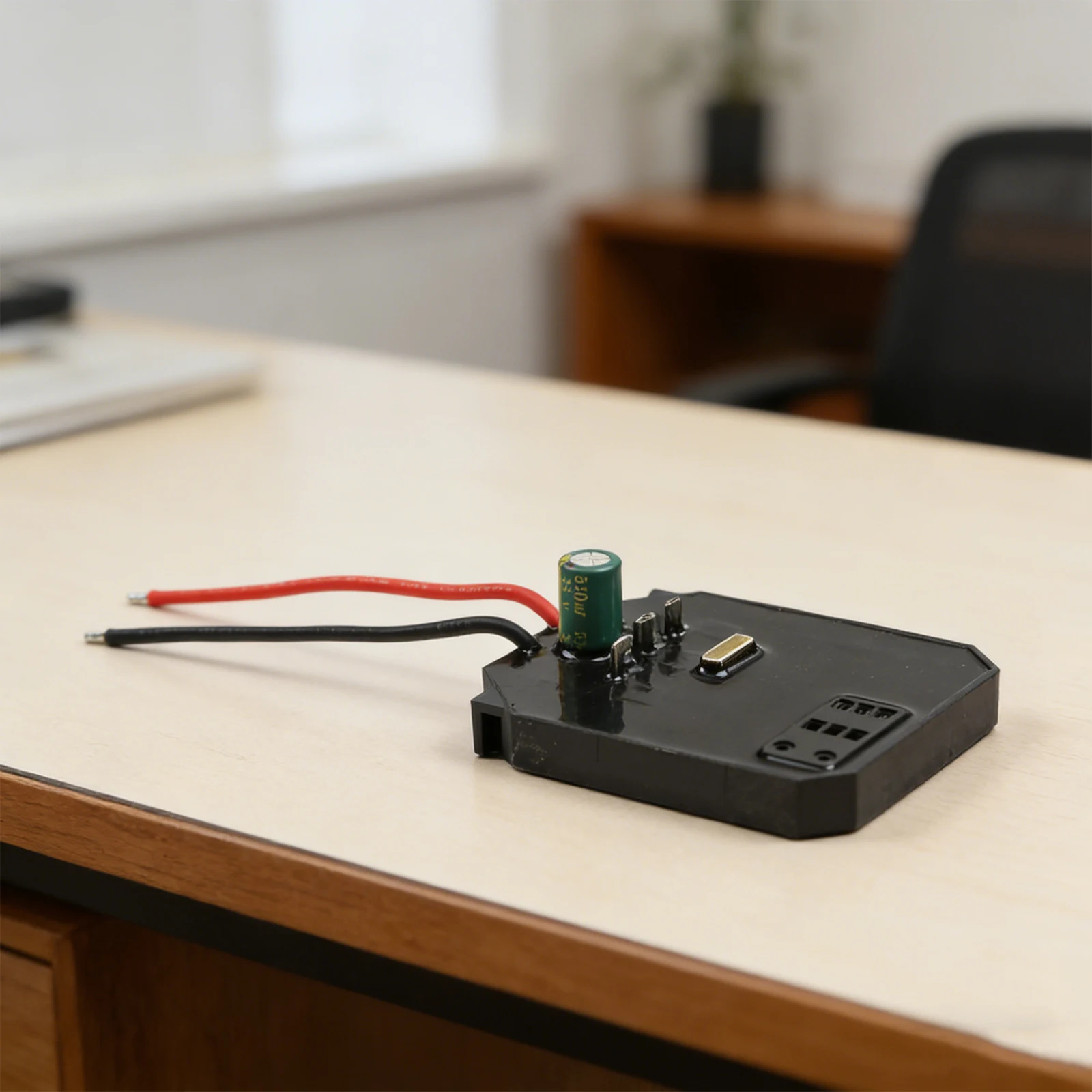 

Бесщеточный литиевый аккумулятор для электроинструментов: полностью протестирован, простая установка, надежное подключение для электропилы.