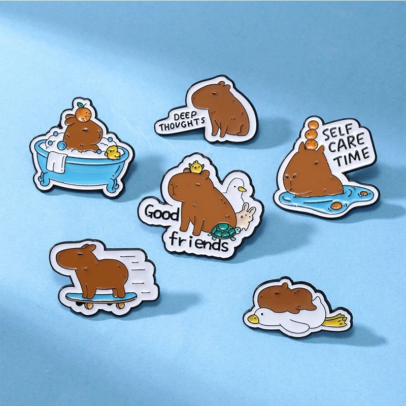 New Style Cute Capybara Brooch Animal Bookbag Decoration Creative Alloy Drop Oil Enamel Pin Badge DIY Clothing Hat Scarf T-shirt