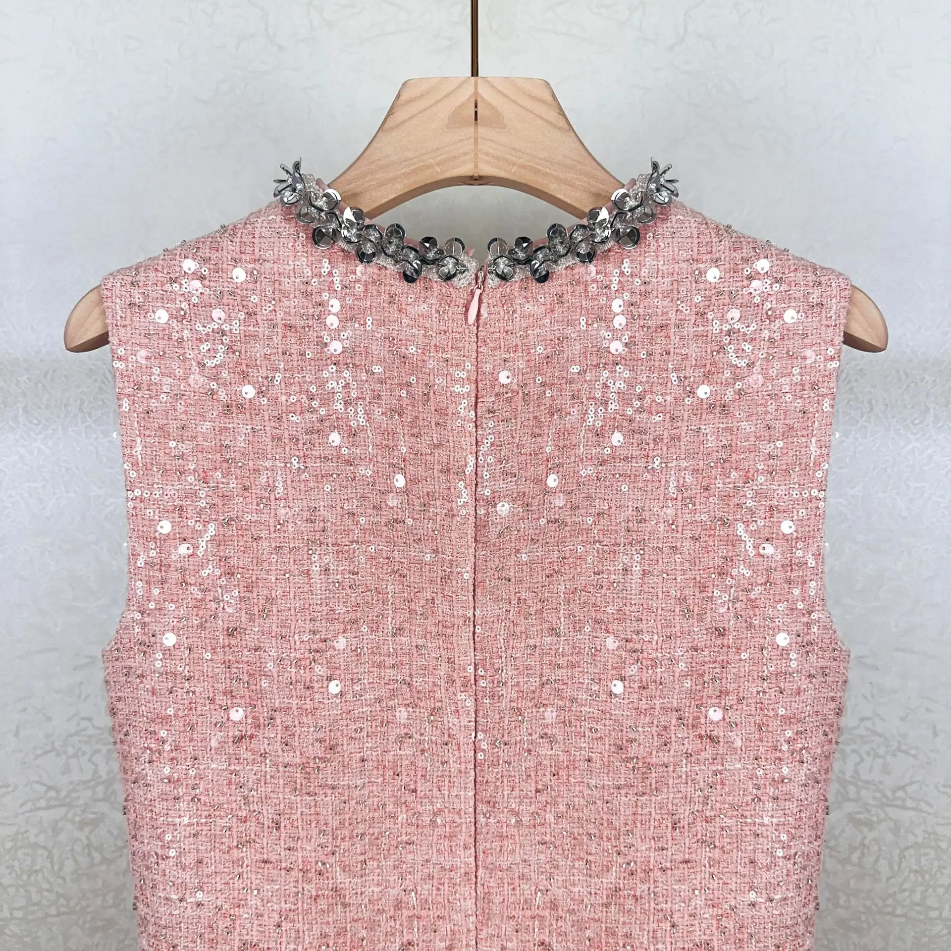 Women Pink Tank Dress Sequin Diamond Decoration Hollow Out O-Neck Sleeveless Sweet Autumn 2024 Mini Robe