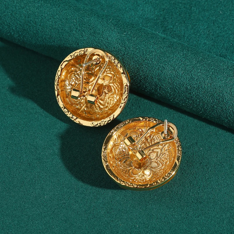 خمر الذهب اللون المينا جولة قرط الاذن المرصع المجوهرات العصرية 2025 جودة عالية فاخرة مصمم الزفاف عيد الميلاد اكسسوارات جديد