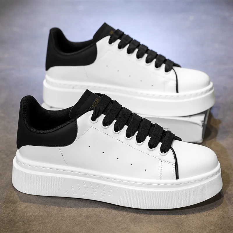 

2025Summer Breathable Comfortable Lightweight High-Quality New Casual Thick-Soled White Sneakers for Men Black and White39-44