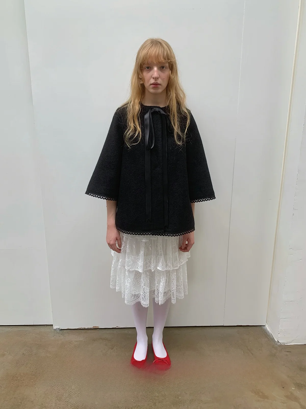 

Bla Knot Weave Belt Lace Hem Tee Layer Cake Skirt Outerwear Polyester 00% Winter Season Women's Premium Faion