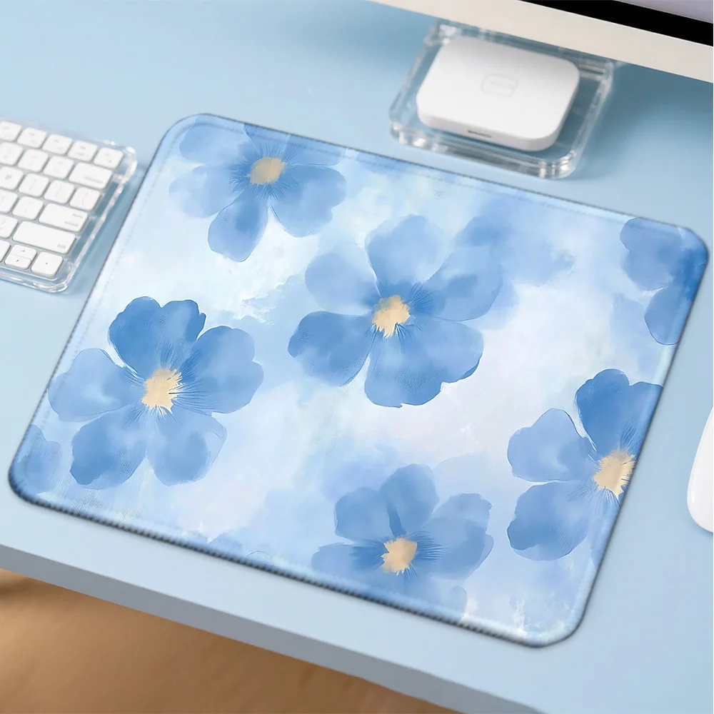 Mosepad Little Flower Computer Mat Desk Accessories Pc Gamer  Mousepad Company Game Mats Mouse Anime Mause Table Decoration