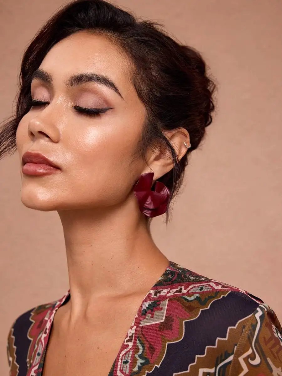 

Geometric Folded Fan Shape Fashion Earrings For Women