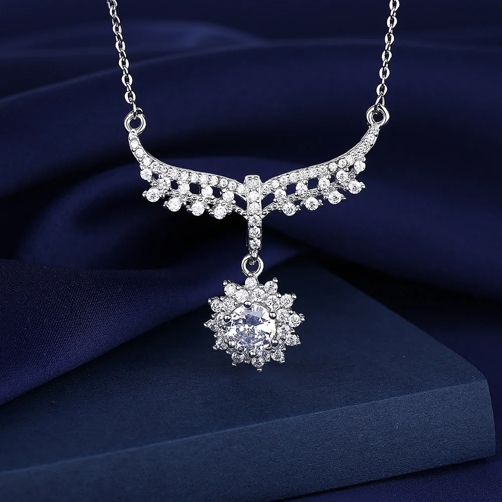 

925 Sterling Silver Angel Wings Clavicle Chain Pendant Necklace Sparkling Zircon Women's Necklace Birthday Party Gift Jewelry