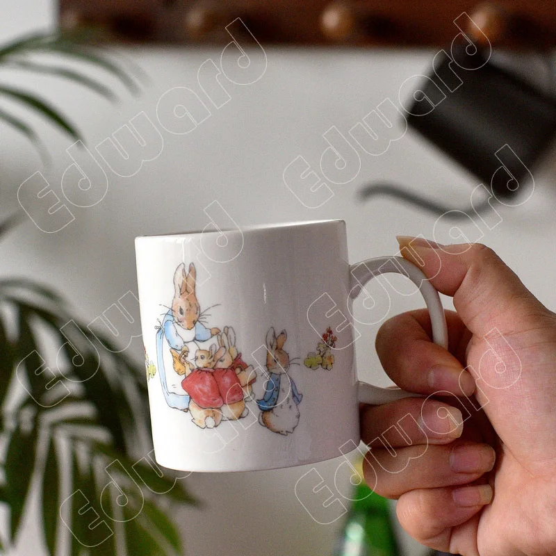 Retro Style Mug Creative Ceramic Coffee Cup Rabbit Pattern Cups Breakfast Cups Household Use Nordic Style Decoration Craft Mugs