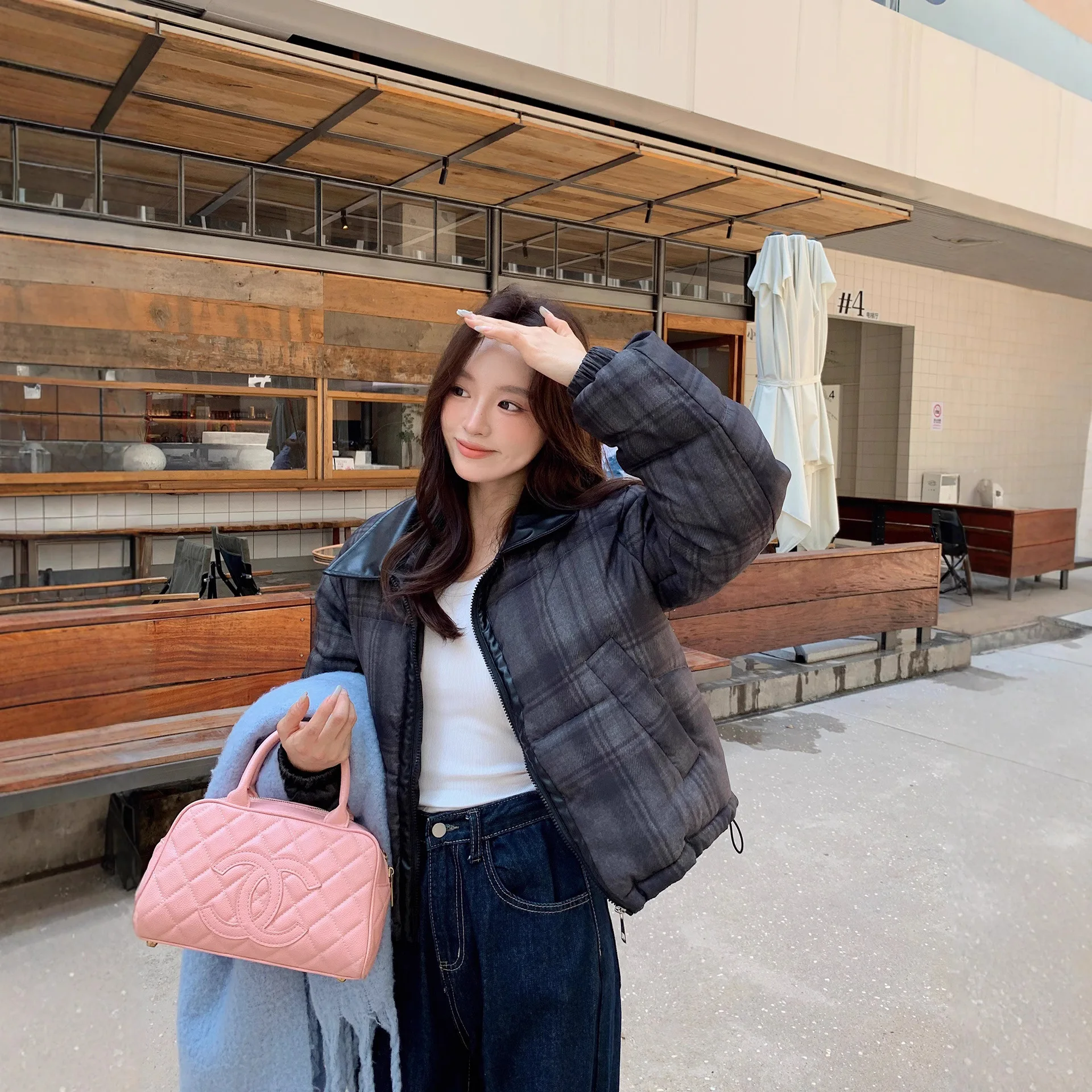 แจ็คเก็ตแบบสแตนด์อัพ รุ่นใหม่ ฤดูหนาว 2025, เสื้อโค้ทผู้หญิงลายตารางสีตัดต่อ, แจ็คเก็ตผ้าฝ้ายสองด้านแบบสั้น, ให้ความอบอุ่นหนาพิเศษ