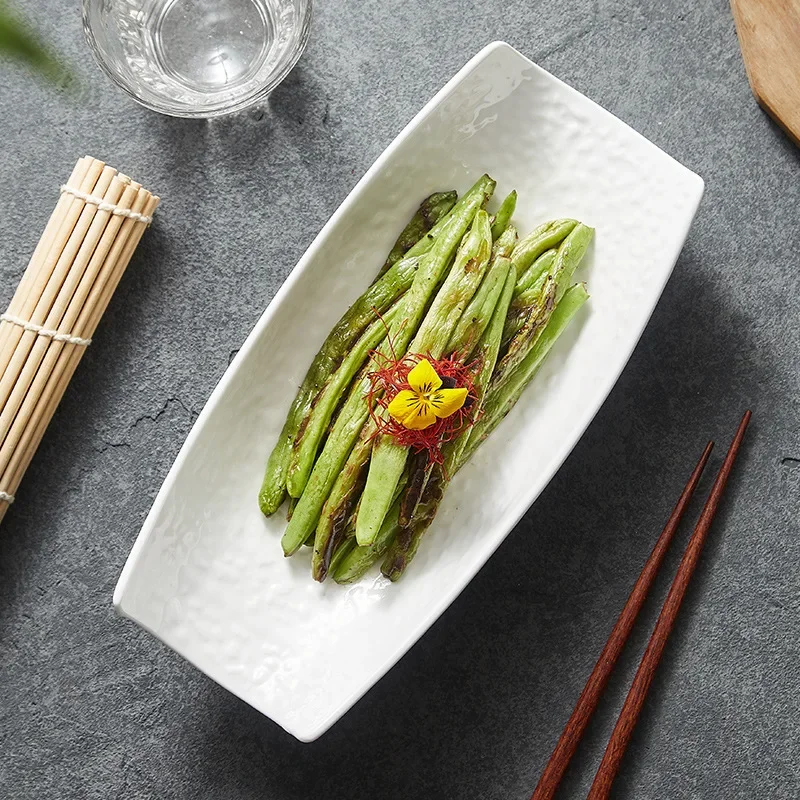 Vegetable Salad Bowl Hotel Ship shaped Restaurant Alien Cold Vegetable Bowl Ceramic White Dessert Tableware
