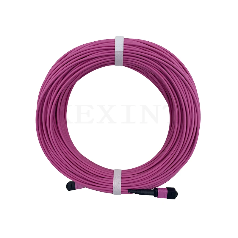 Low Insertion Loss MTP MPO OM4 FTTH  For Data Center Jumper  Fiber Optic Patch Cord