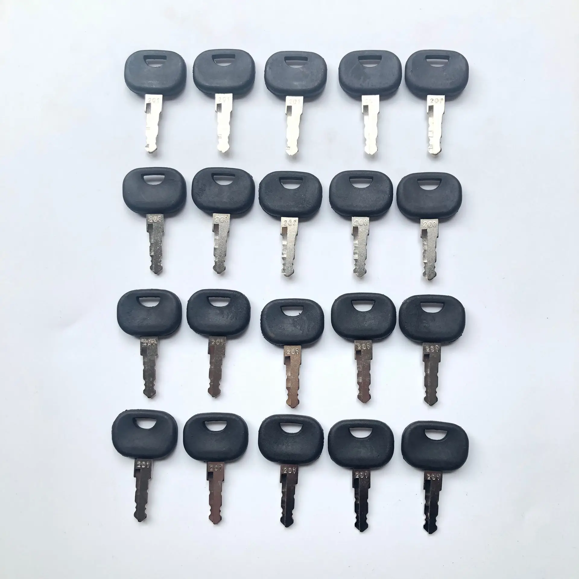 

20Pcs Construction Equipment Ignition key For Atlas Takeuchi NR. 201 Wheel Loader 3643912 Fit TW65 TW80