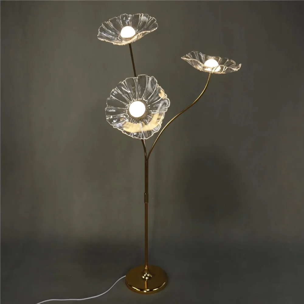 

A095 wedding decoration shining meteor butterfly tree road lotus leaf road decoration shop banquet hall wedding props decoration