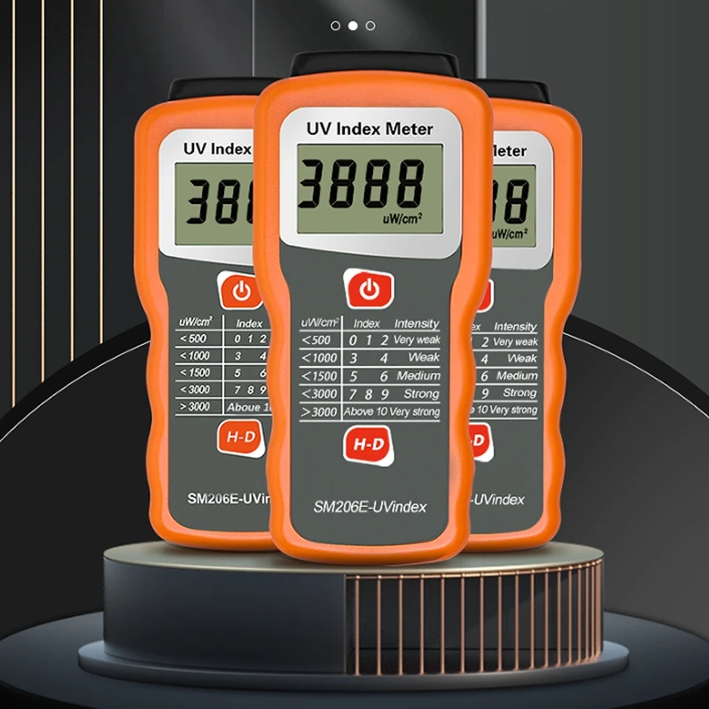 Indeks UV Meter Portabel Radiasi Ultraviolet Digital Menghalangi Kinerja Detektor Iradiasi Intensitas UVA + UVB Di Bawah Sinar Matahari