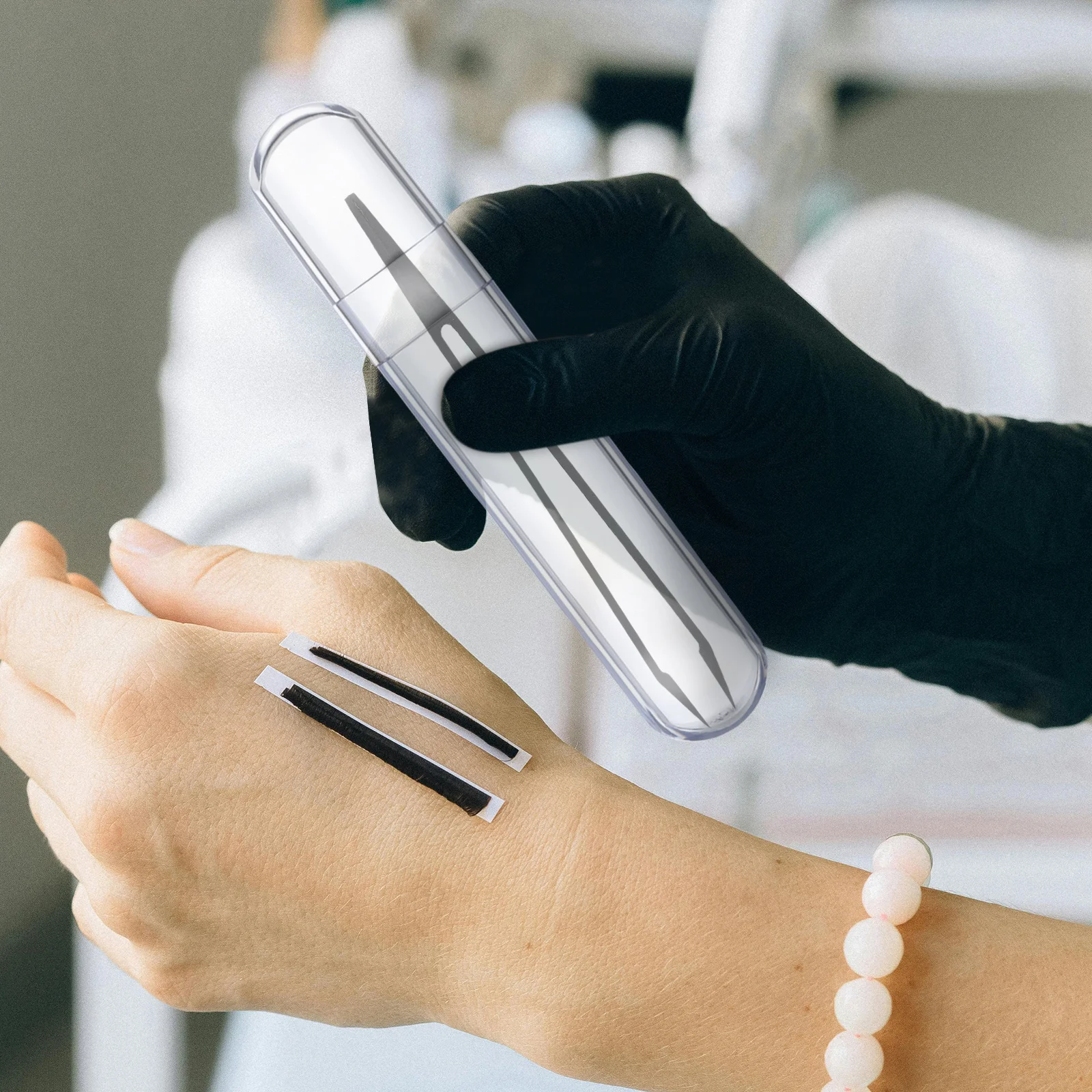 กล่องใส่แหนบต่อขนตาแบบพกพา ทำจากพลาสติกใส มีฝาปิด สำหรับเก็บแหนบต่อขนตา กล่องจัดระเบียบขนาดเล็กสำหรับอุปกรณ์ต่อขนตา