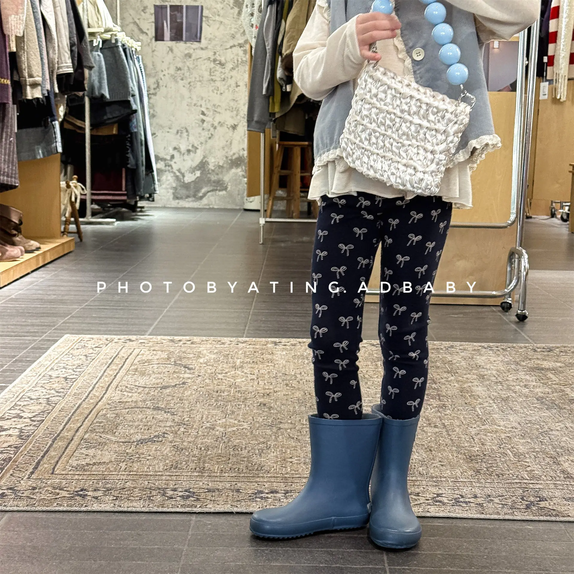 

Новинка весны 2026, леггинсы для маленьких девочек, хлопковые леггинсы в корейском стиле с принтом для маленьких девочек, детские узкие брюки