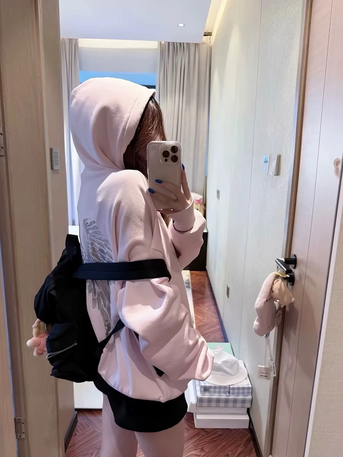 Angel Wings Embroidered Fleece Hoodie Women's  Pink Design Winter Warm Glitter Sequin Sweatshirt Casual Loose Fit Coat