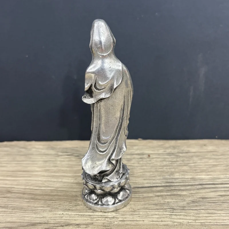 Vintage copper-plated silver Guanyin Bodhisattva ornament for home, Buddhist shrines, and shops, exquisitely crafted with a rich