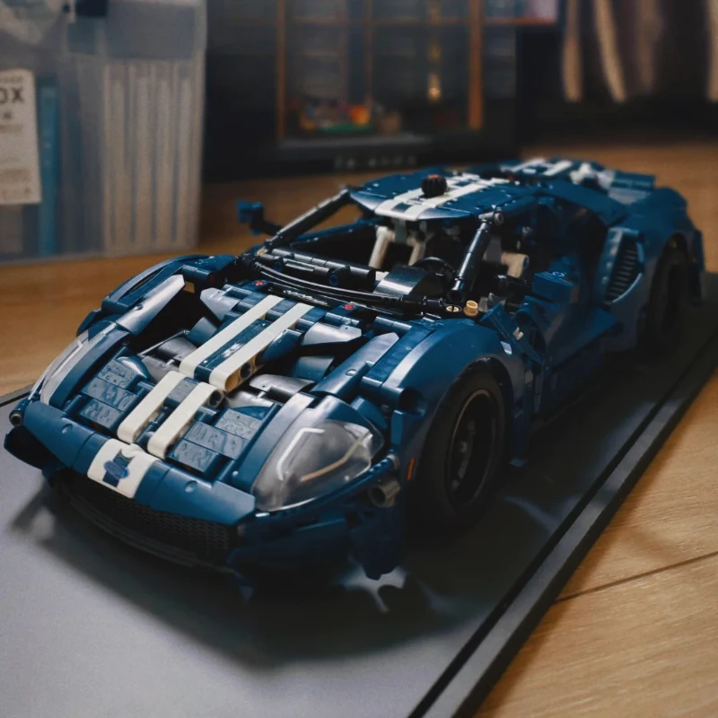 

Technical Blue GT 42154 1468PCS Performance 1:12 Scale Race Cars Toy MOC Sport Car with Authentic Details Model Gifts for Adults