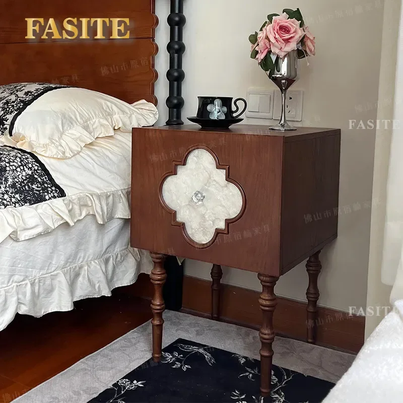 For French Retro Solid Wood Locker Living Room Side Four Leaf Clover Shell Bedside Storage Cabinet Ancient Nightstand