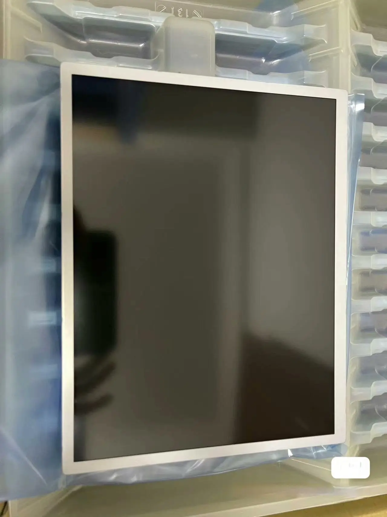 Brand-new, genuine 12.1-inch LQ121S1LG75, LQ121S1LG72, LQ121S1LG73, and LQ121S1LG74A LCD screens—100% tested, A+ grade