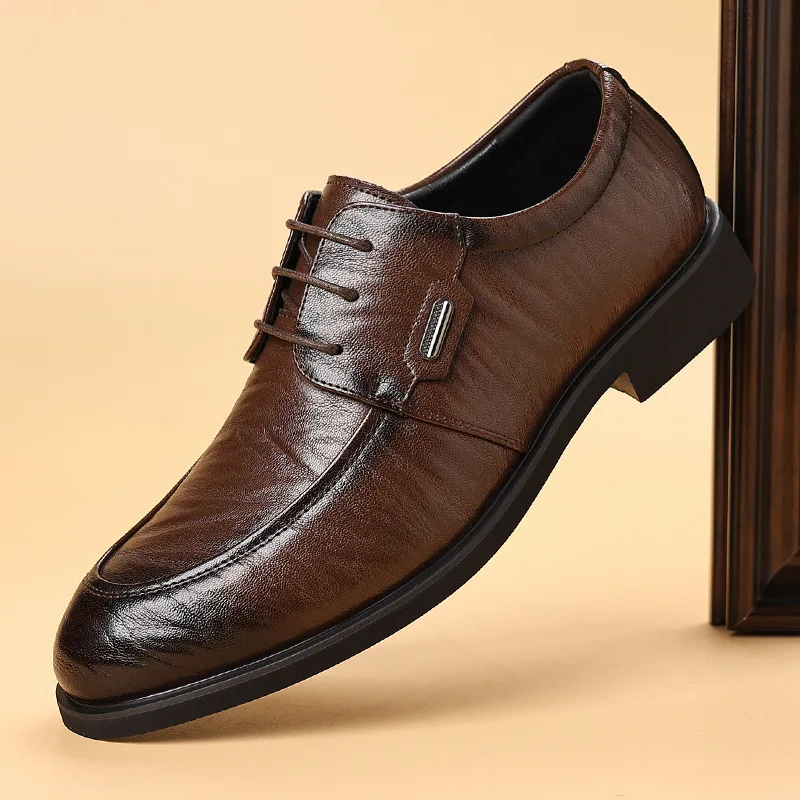 Herren-Lederschuhe mit handgekratzten Mustern, formelle Business-Lederschuhe, Pendler, trendige und bequeme Abendschuhe