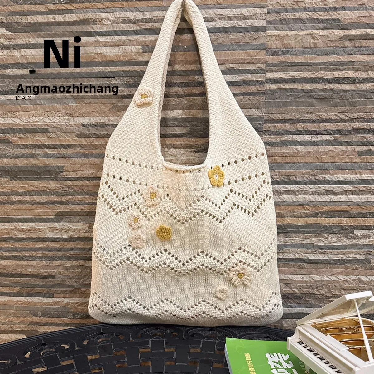 

Ручная сумка на одно плечо из шерстяной пряжи с ручной вышивкой для женщин, сумка через плечо, вязаная сумка для лесной девушки...