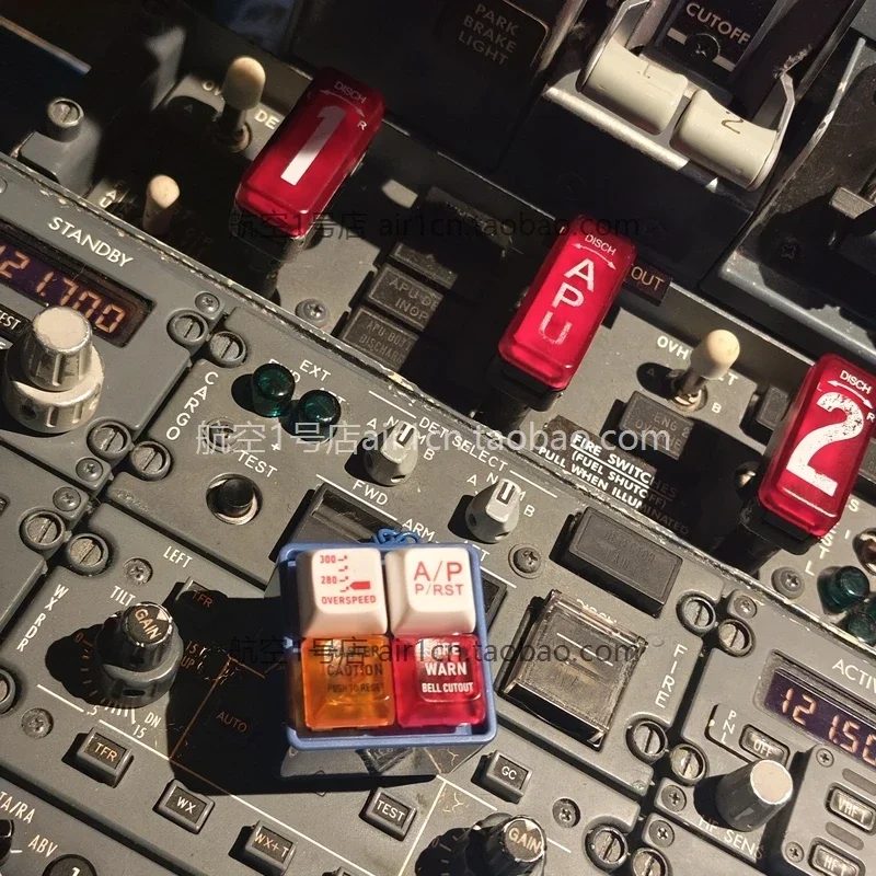 

sound emulator pilot keychain Boeing 737 Airbus
