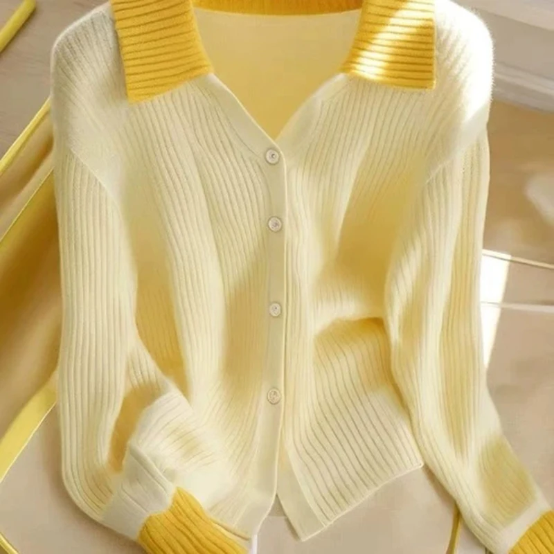 Yellow Knitwear Cardigan Sweater Women's Design Sense Sweet Casual All-match Autumn Chic knitted Top Fashion Short Sweater Coat