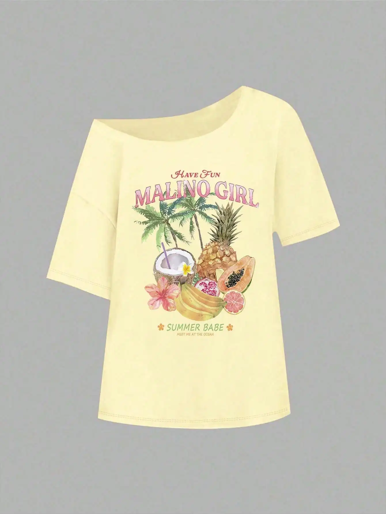 

Свободная футболка с асимметричным вырезом и фруктовым принтом для пляжного отдыха