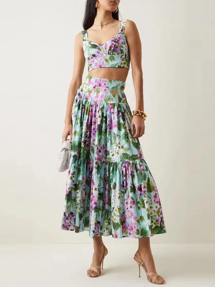 

2025 summer women's retro printed sexy suspender strapless two-piece set+high waist loose pleated skirt fashion set