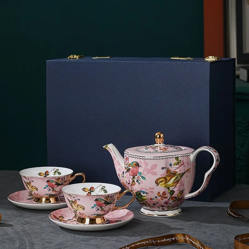 European-style coffee cup set, exquisite bone china, English afternoon tea set, teacup, ceramic country-style high-end feel